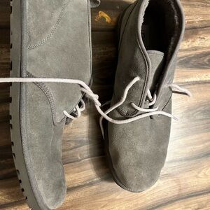 UGG Neumel boot size 14 NWOT grey
